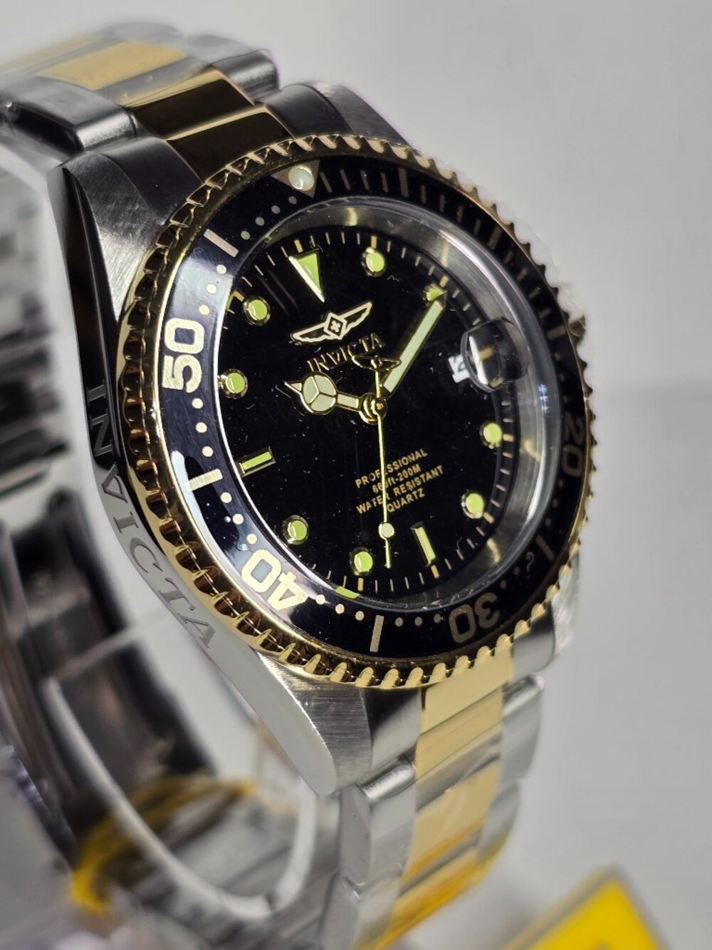 Invicta Pro Diver Anchoris Men's Watch - 37.5mm, Gold, Steel Black (8934OB)